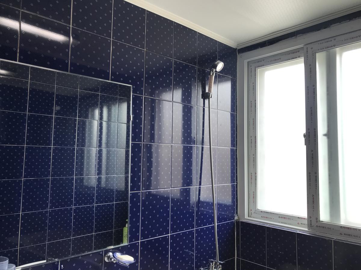 Huga Haus Hostel Seoul Ngoại thất bức ảnh