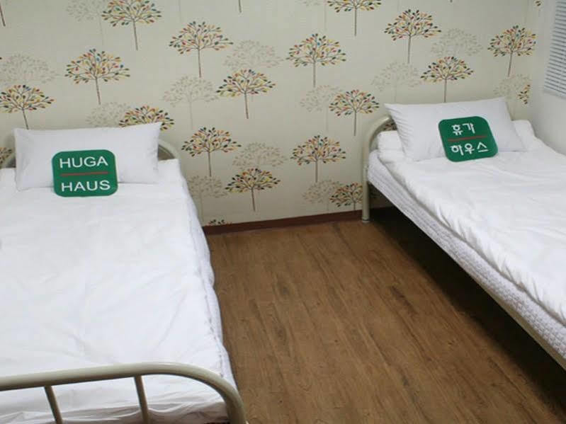 Huga Haus Hostel Seoul Ngoại thất bức ảnh