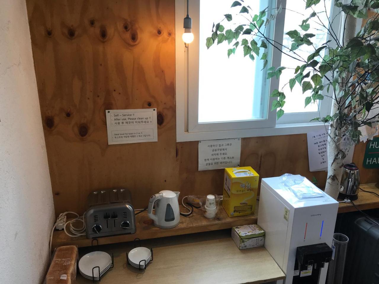 Huga Haus Hostel Seoul Ngoại thất bức ảnh